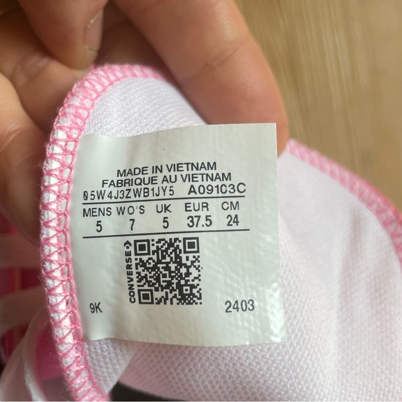 NWT Pink Converse All Star High Lift High Top W7. - Picture 2 of 3